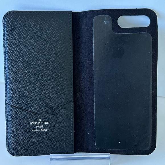 Louis Vuitton Damier Graphite Canvas iPhone Wallet Folio Case - Picture 2 of 10